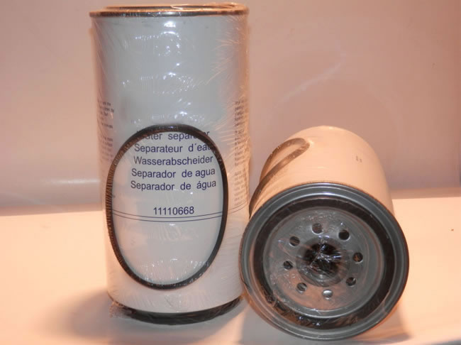 沃爾沃挖掘機(jī)配件-油水分離器